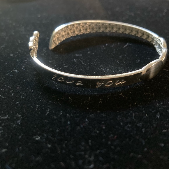 925 silver  Silver Fox. Love you forever engraved Fox & ♥️ engraved inside - Picture 2 of 7